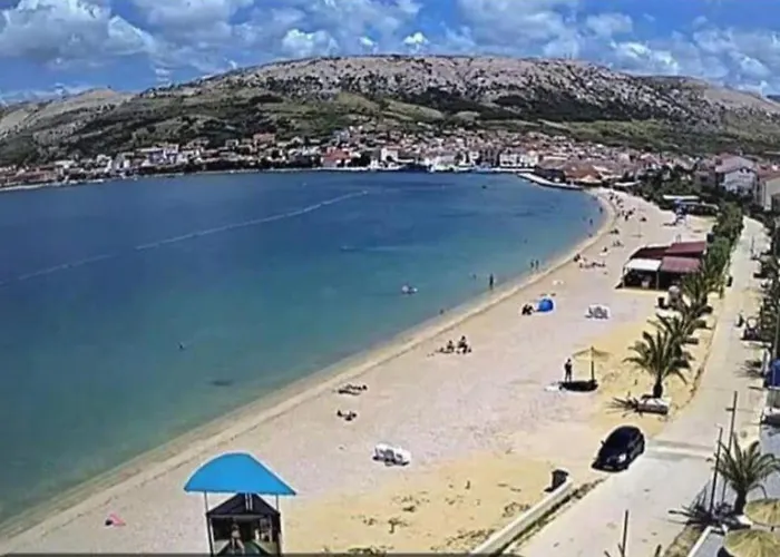 Suzi * Pag Town